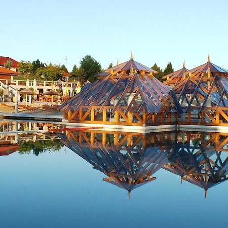 Egri Korona Borház és Wellness Hotel Demjén Esterno foto