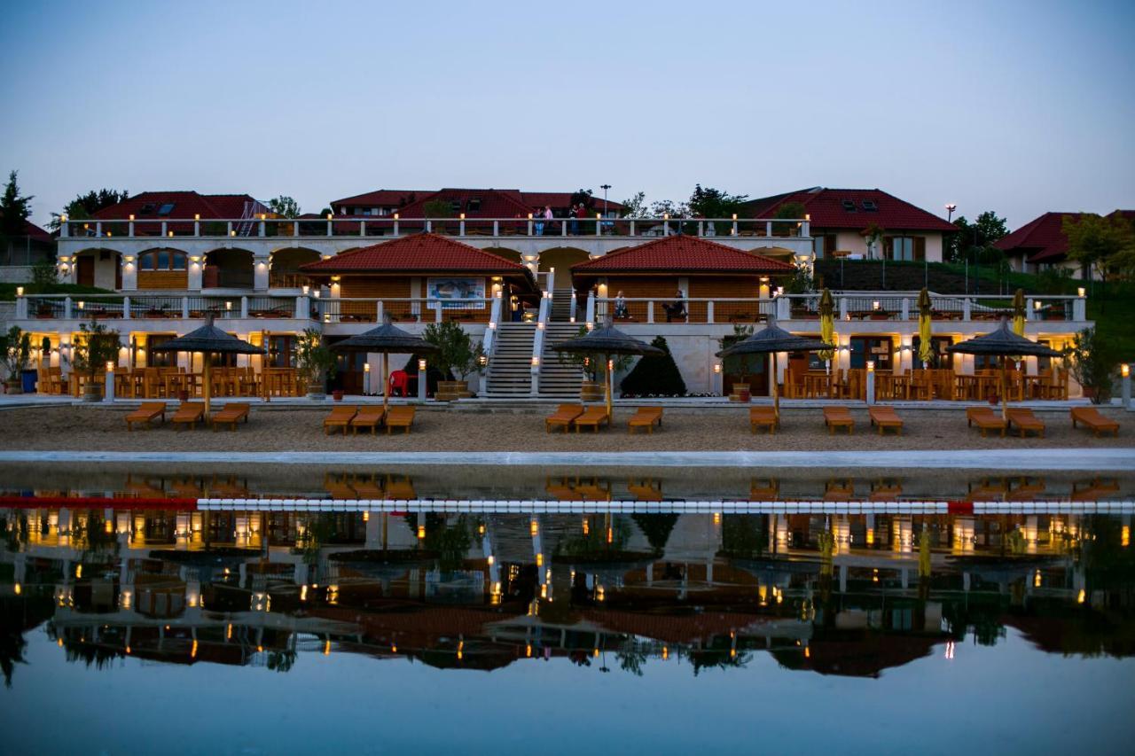 Egri Korona Borház és Wellness Hotel Demjén Esterno foto