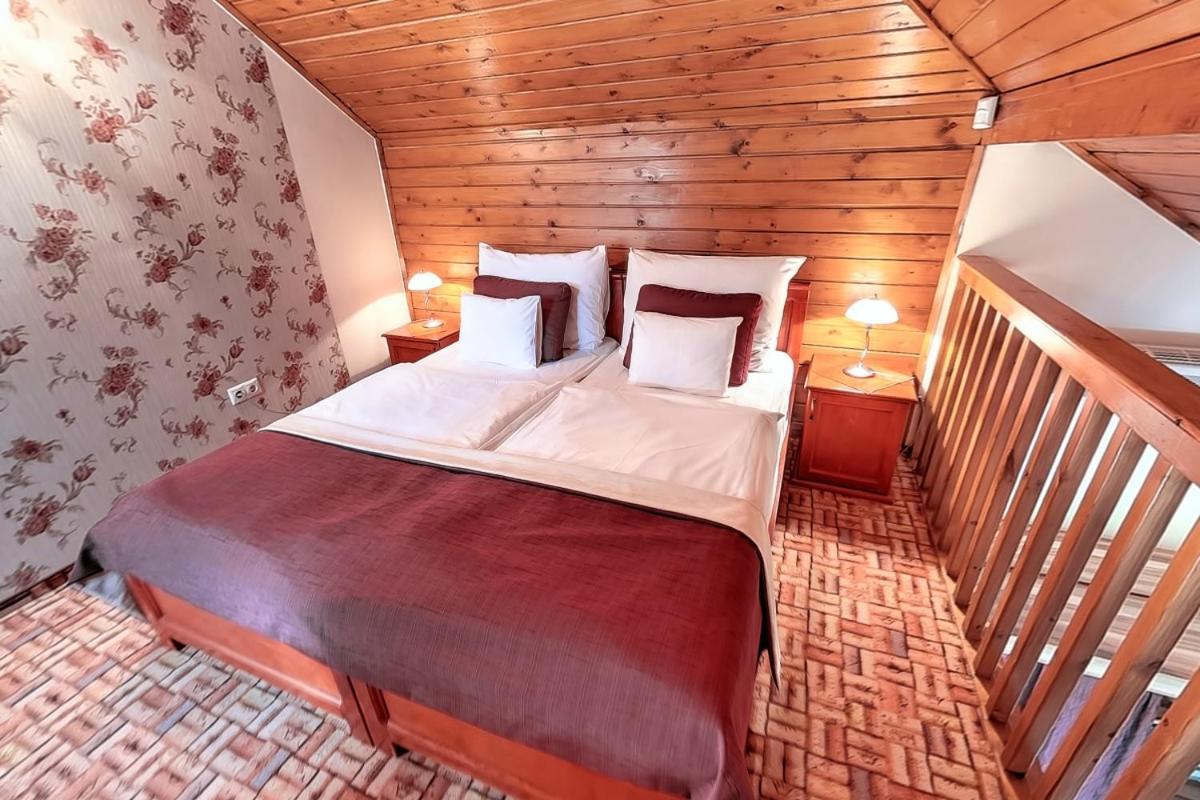 Egri Korona Borház és Wellness Hotel Demjén Esterno foto